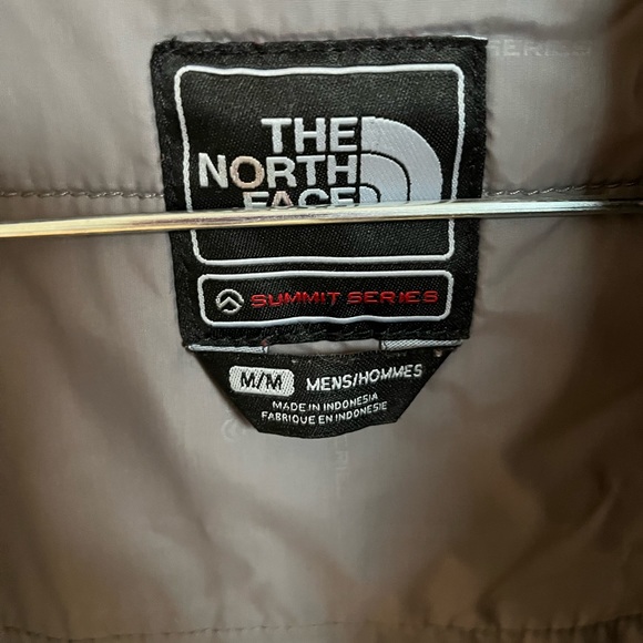 Men’s medium north face ski jacket - Picture 12 of 12